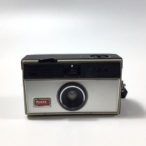 Vintage Kodak Instamatic 124 Color Outfit Camera/Photos/Pictures